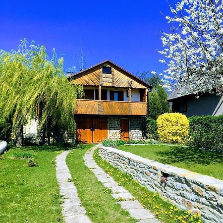chata u rybníka Broumar Opočno Exterior foto