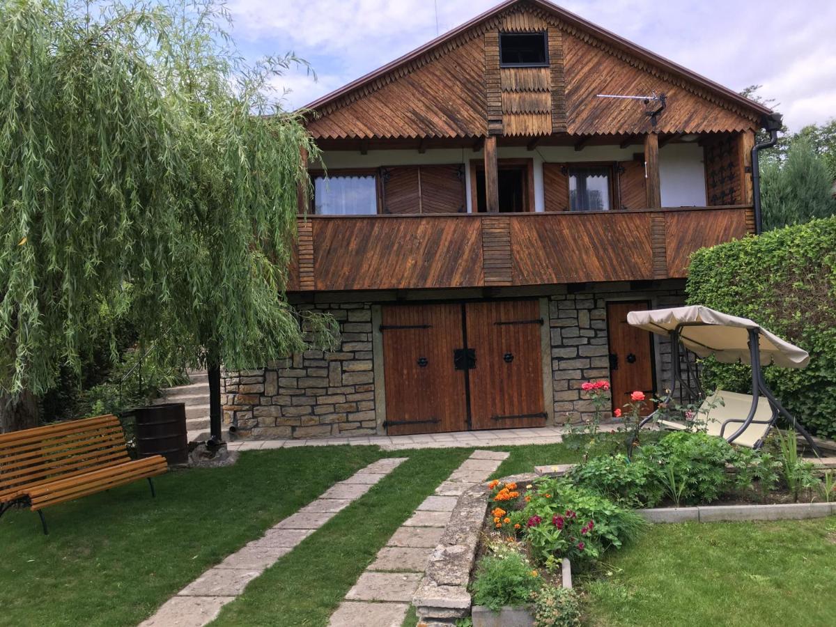 chata u rybníka Broumar Opočno Exterior foto